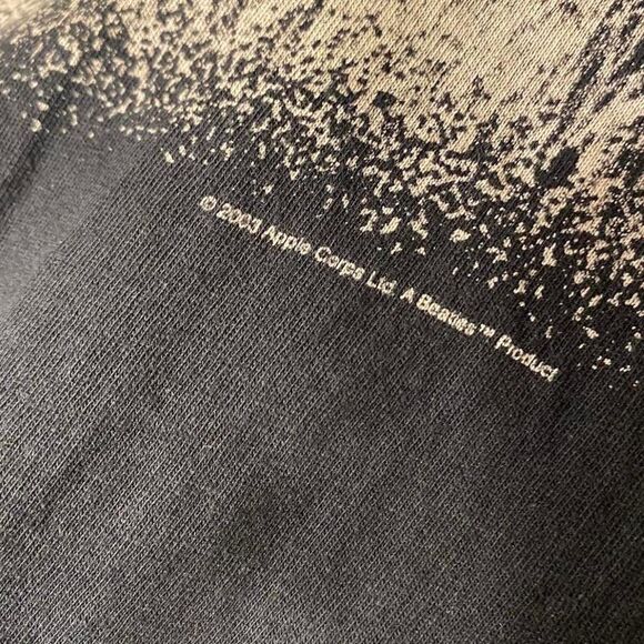 vintage 2003 The Beatles T-shirt - Picture 3 of 4